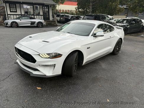 Used 2019 Ford Mustang GT Premium w/ GT Performance Package RWD image 3