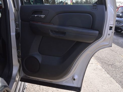 Used 2009 GMC Yukon SLT image 31