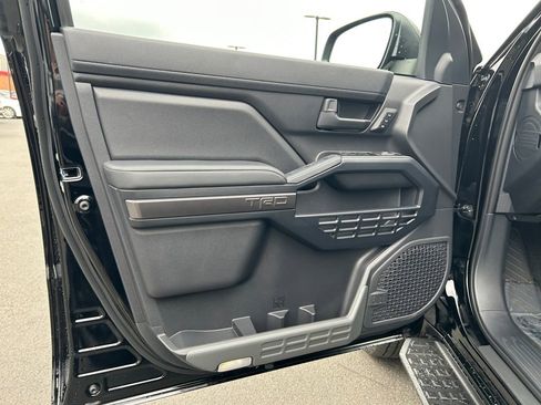 New 2026 Toyota 4Runner TRD Off-Road Premium AWD/4WD image 20