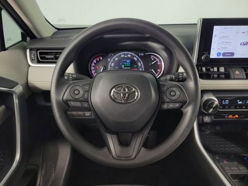 Used 2025 Toyota RAV4 XLE w/ Convenience Package FWD image 22