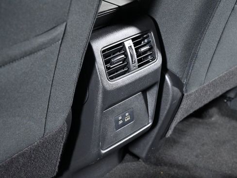 Certified 2022 Nissan Rogue SV AWD/4WD image 27