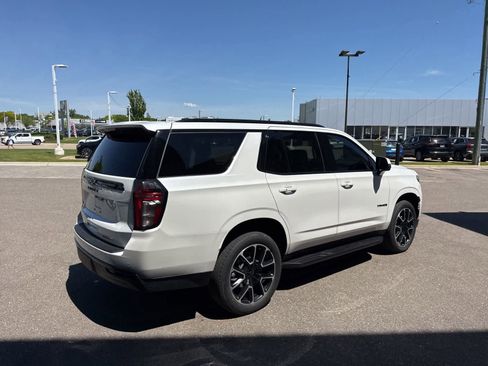 Used 2024 Chevrolet Tahoe RST w/ Luxury Package AWD/4WD image 5