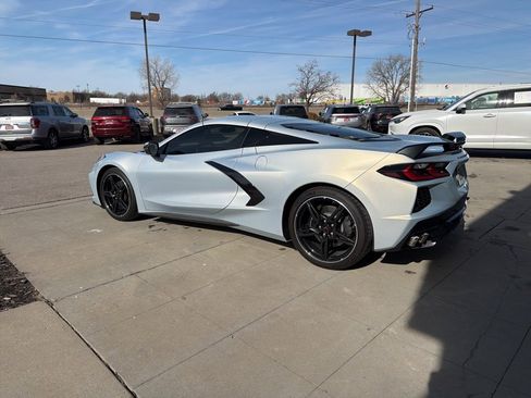 Used 2021 Chevrolet Corvette Stingray Coupe w/ 1LT image 8