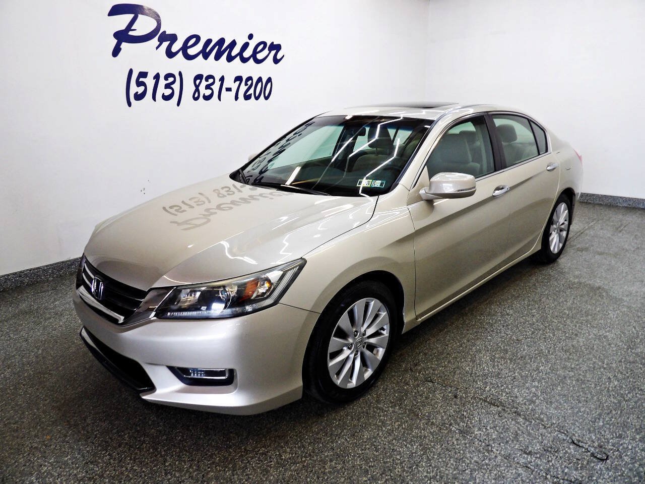 Used 2013 Honda Accord EX image 1