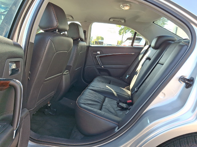 Used 2012 Lincoln MKZ FWD image 10