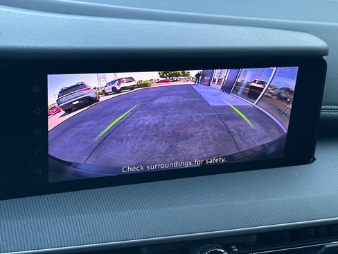 Certified 2025 Nissan Murano SV AWD/4WD image 18