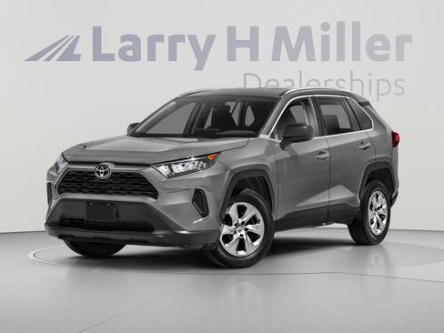 Used 2021 Toyota RAV4 LE w/ Carpet Mat Package (TMS) FWD image 1