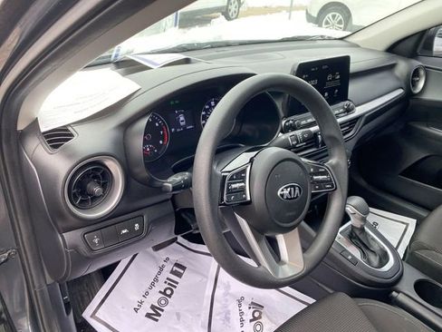Used 2021 Kia Forte LXS image 10