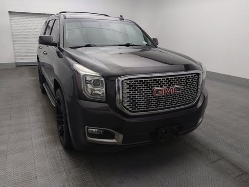 Used 2016 GMC Yukon Denali w/ Open Road Package image 14