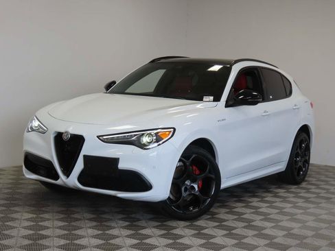 Used 2023 Alfa Romeo Stelvio Veloce AWD/4WD image 1