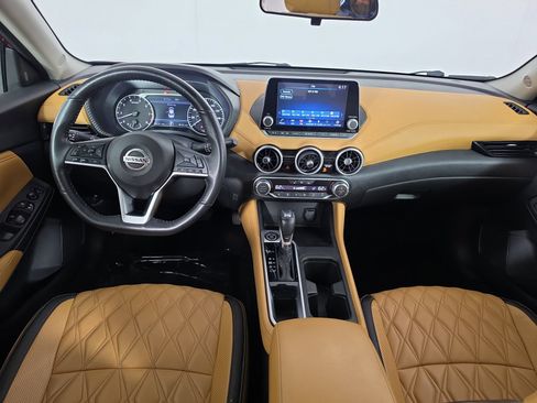 Used 2022 Nissan Sentra SV w/ SV Premium Package FWD image 34