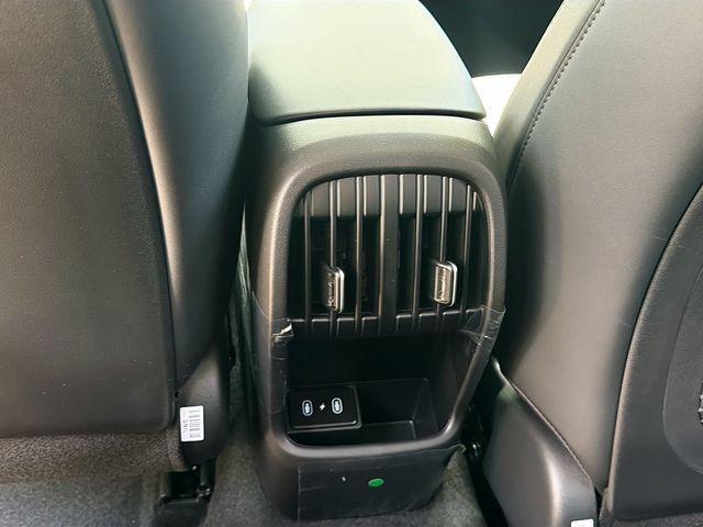 New 2026 Hyundai Kona Limited FWD image 25