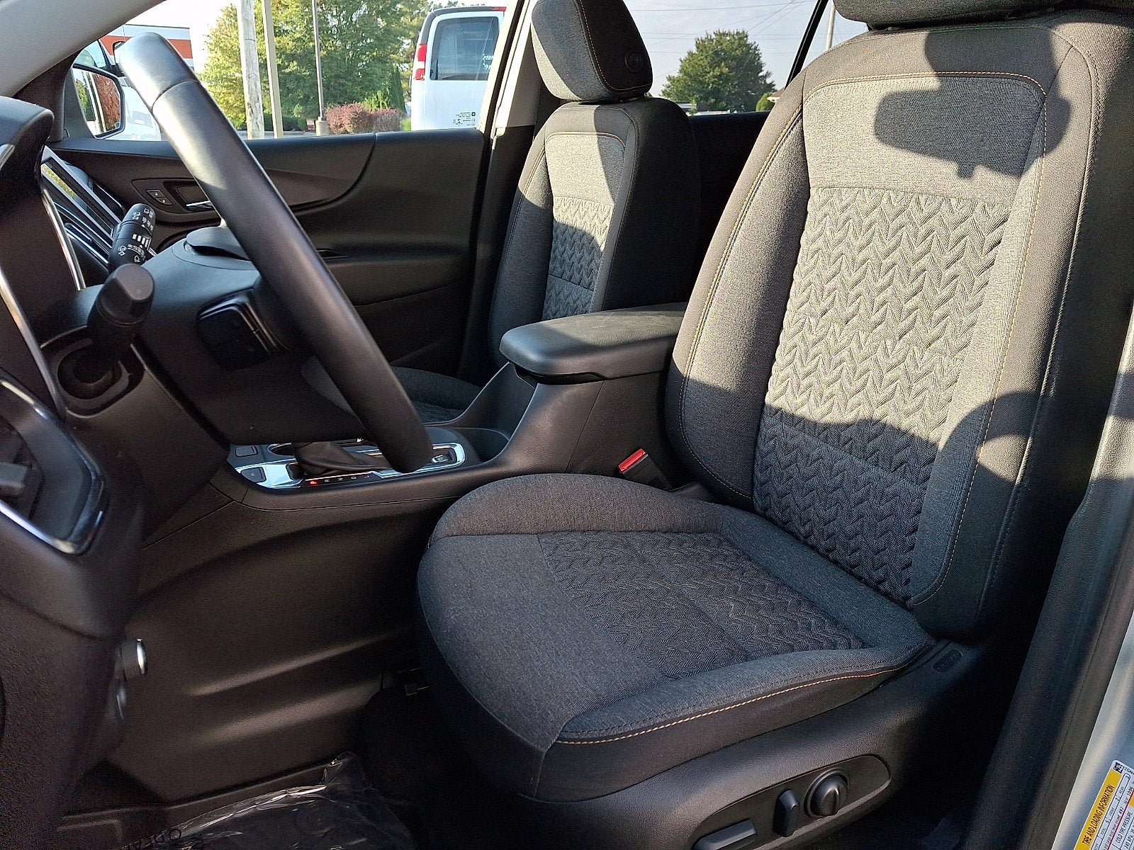 Used 2022 Chevrolet Equinox LT AWD/4WD image 13