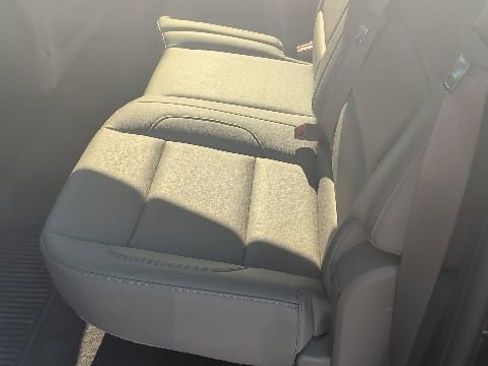 Used 2015 Chevrolet Silverado 1500 LTZ Z71 w/ LTZ Plus Package image 6