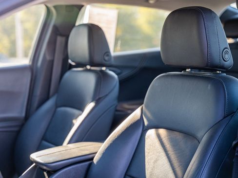 Used 2019 Chevrolet Malibu LT w/ Leather Package image 20