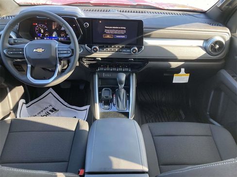 New 2026 Chevrolet Colorado LT image 13