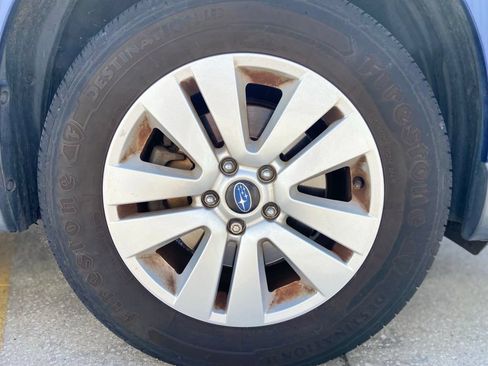 Used 2015 Subaru Outback 2.5i Premium AWD/4WD image 12