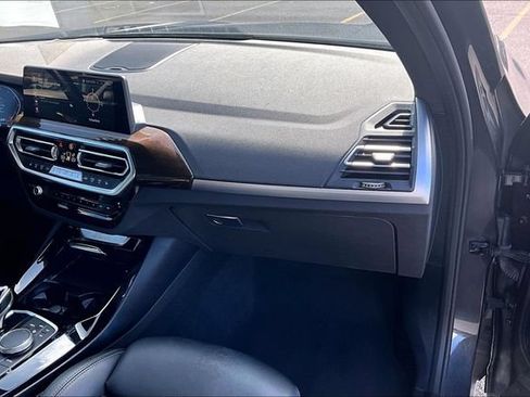 Used 2024 BMW X3 sDrive30i RWD image 16
