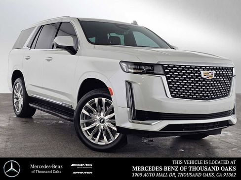 Used 2023 Cadillac Escalade Premium Luxury w/ Performance Package image 1