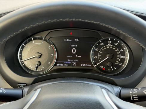 Used 2023 INFINITI QX50 Luxe FWD image 23