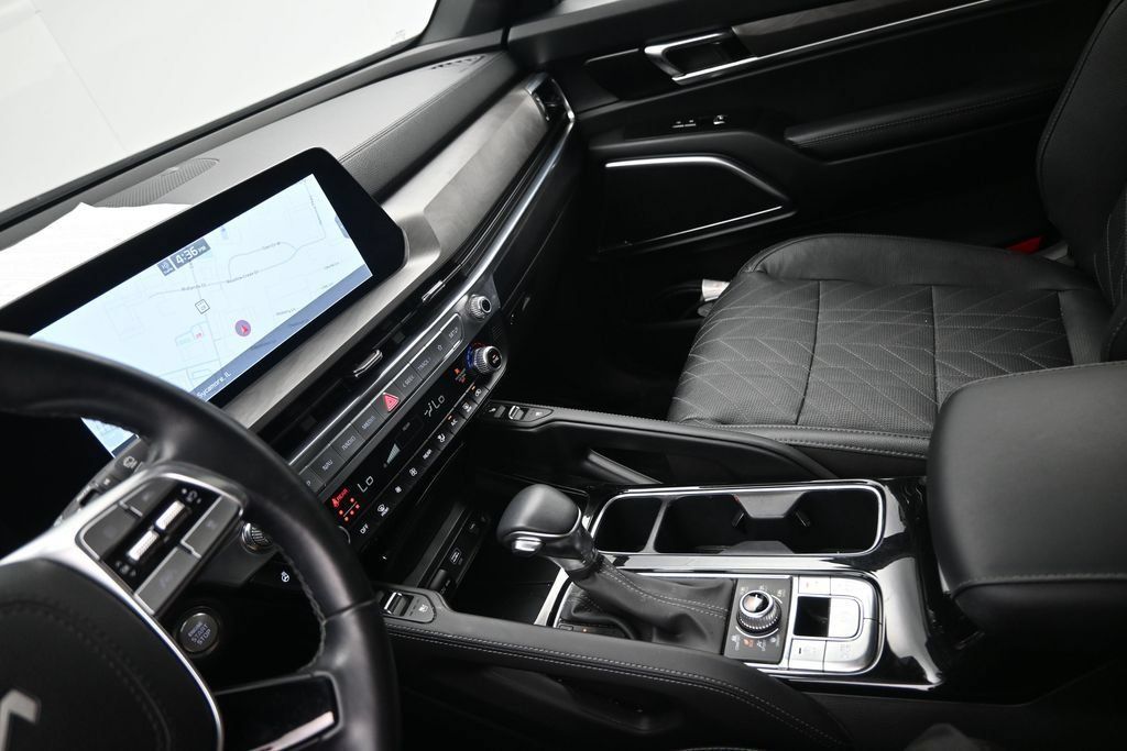 Used 2023 Kia Telluride SX X-Pro AWD/4WD image 18