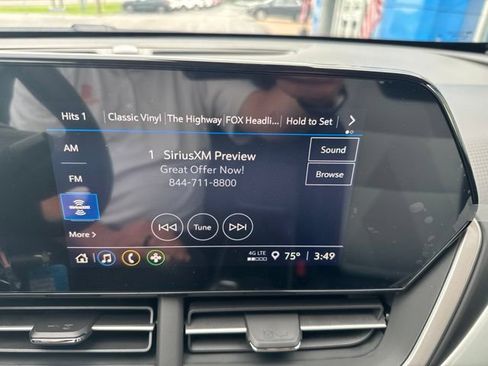 New 2026 Chevrolet Trax LS w/ LS Convenience Package FWD image 12