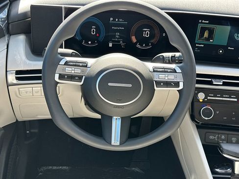 New 2026 Hyundai Tucson SEL image 24