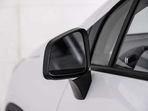 Used 2022 Chevrolet Trax LT w/ Driver Confidence Package image 37