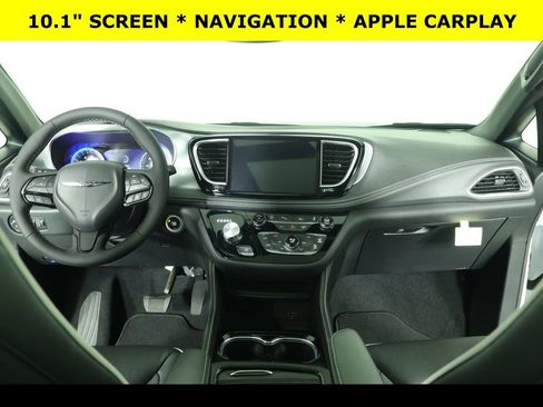 New 2026 Chrysler Pacifica Limited w/ S Appearance Package image 5