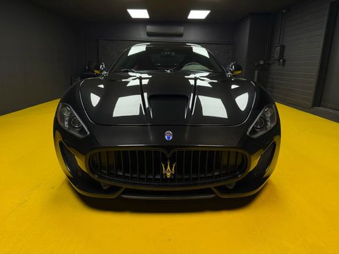 Used 2017 Maserati GranTurismo Sport image 2