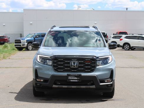 Used 2023 Honda Passport TrailSport image 8