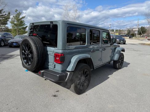Used 2024 Jeep Wrangler Unlimited Sahara image 4
