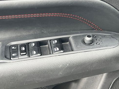 Used 2024 Jeep Compass Trailhawk image 12