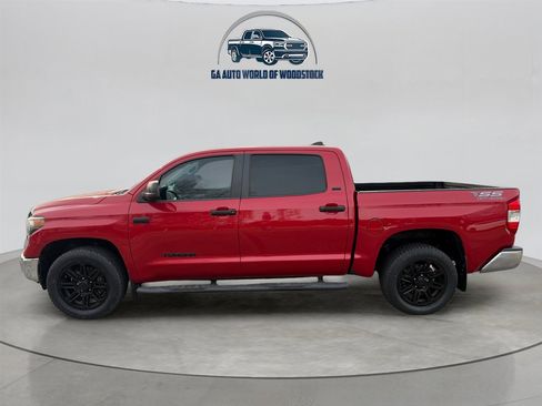 Used 2020 Toyota Tundra SR5 w/ SR5 Leather Package image 5
