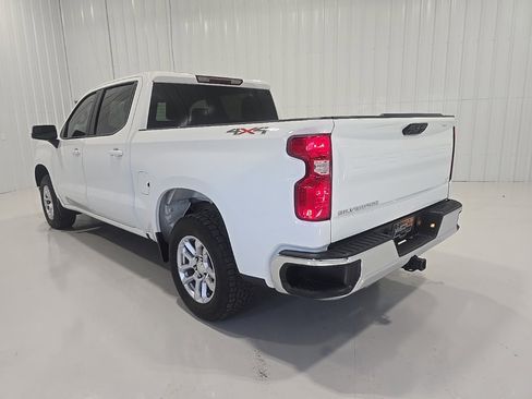 Used 2023 Chevrolet Silverado 1500 LT image 6