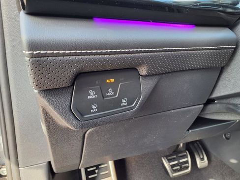 New 2026 Volkswagen Atlas SEL Premium R-Line image 51