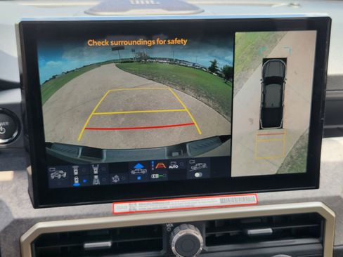 New 2026 Toyota Tacoma 4x4 Double Cab Hybrid image 17
