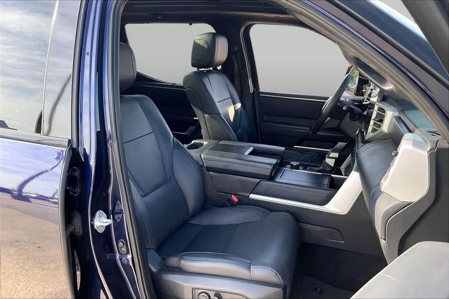 Used 2022 Toyota Tundra Platinum RWD image 17
