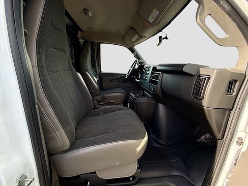 Certified 2024 Chevrolet Express 2500 w/ Driver Convenience Package image 22
