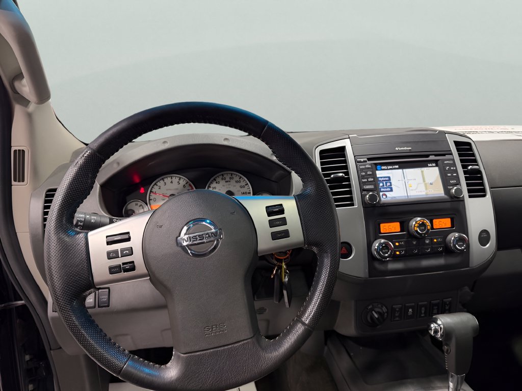 Used 2015 Nissan Frontier PRO-4X w/ Pro-4x Luxury Package AWD/4WD image 15
