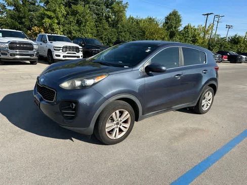 Used 2019 Kia Sportage LX AWD/4WD image 2