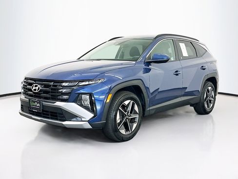 Used 2025 Hyundai Tucson SEL AWD/4WD image 3