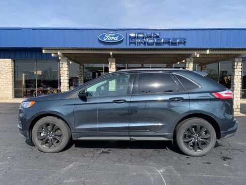 Certified 2023 Ford Edge SE w/ Black Appearance Package AWD/4WD image 7