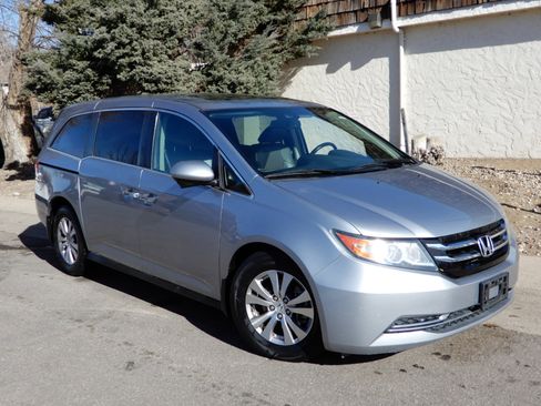 Used 2016 Honda Odyssey EX-L image 3