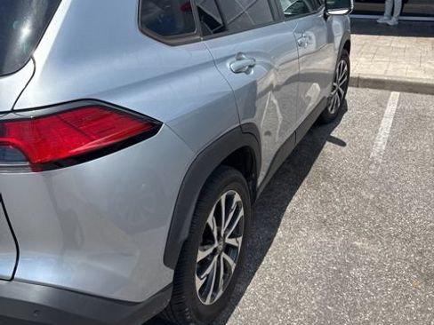 Used 2023 Toyota Corolla Cross XLE FWD image 8