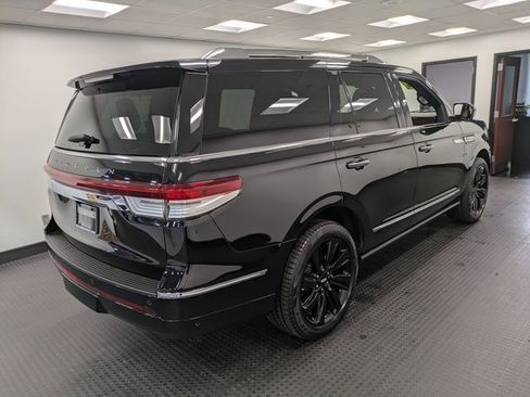 Certified 2023 Lincoln Navigator Reserve image 4