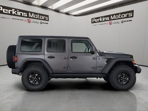 Used 2025 Jeep Wrangler Unlimited Sport S 4xe AWD/4WD image 6