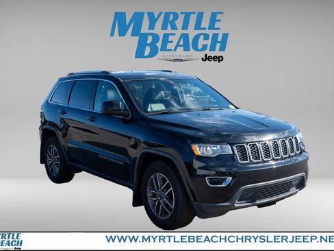 Used 2020 Jeep Grand Cherokee Laredo w/ Laredo X Package image 8