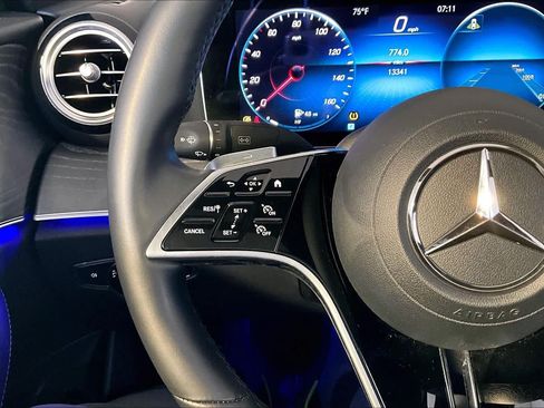 Used 2021 Mercedes-Benz E 350 4MATIC Sedan image 24