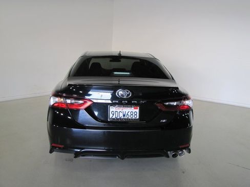 Used 2023 Toyota Camry SE image 23